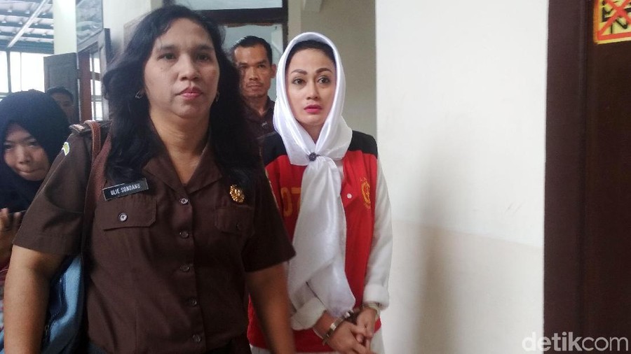 Sisca Dewi Sisca Dewi saat ditemui di PN Jakarta Selatan.