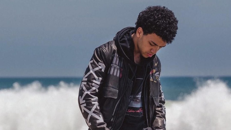 Justice Smith mendapatkan kesempatan memerakan tokoh Tim dalam film terbarunya Pokemon: Detective Pikachu. Smith juga mengaku salah satu fans berat Pokemon.