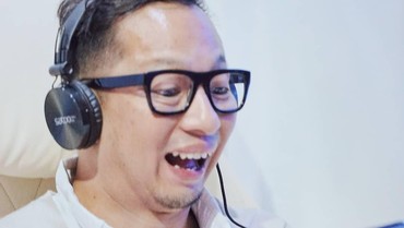 img-title Reaksi Ringgo Agus Rahman Lihat Wajah Ayah di Billboard