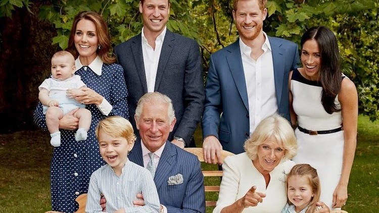 Pangeran William berharap, sang ayah bisa lebih banyak menghabiskan waktu dengan cucu-cucunya.