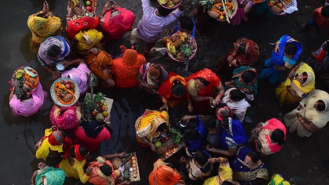 India resmi akan mengenakan tarif lebih tinggi atas produk yang berasal dari AS sebagai balasan atas dicabutnya tarif impor khusus bagi negara itu.