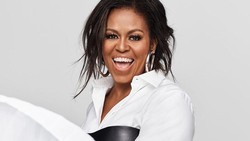 Jalani Pemotretan, Michelle Obama Pakai Korset Kulit