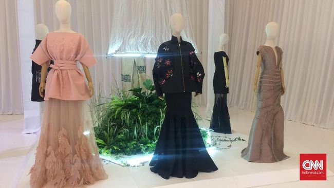 Fesyen 2019 diprediksi bakal banyak bermain dengan model-model busana yang minimalis dengan warna-warna lembut.