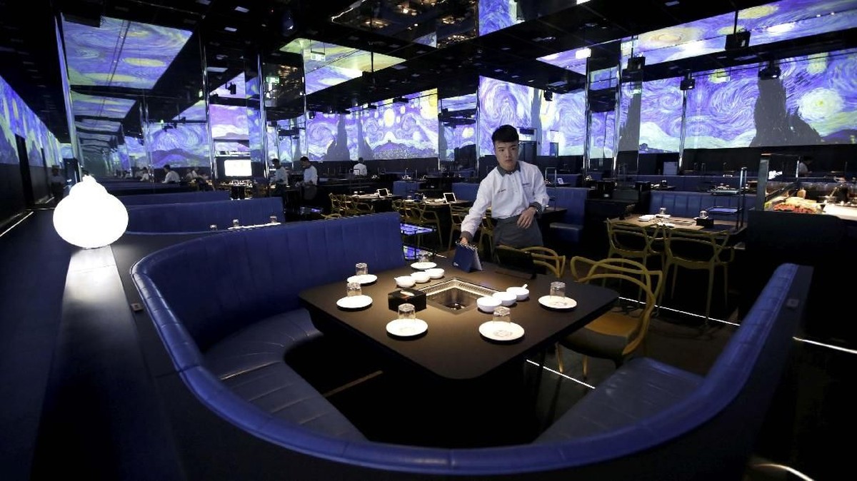 FOTO: Restoran China Pakai Robot dan Kecerdasan Buatan