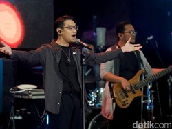 Afgan Senang Jadi Bagian Sejarah Konser Drive In di Indonesia