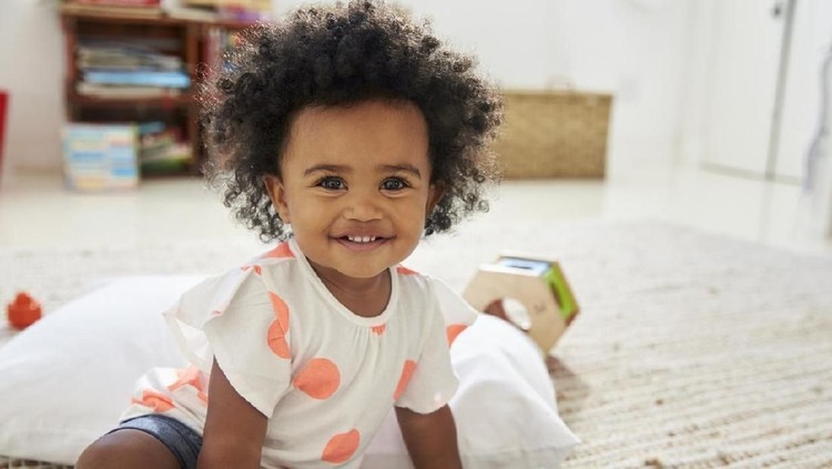 40 Nama Bayi Afrika Populer dan Artinya Afrika, negara yang terkenal akan alam safarinya yang indah, punya referensi nama bayi yang nggak kalah menarik. Yuk, simak bersama, Bun.