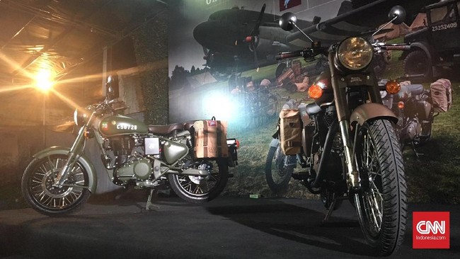 Royal Enfield Classic 500 Pegasus dibuat atas kerja sama Royal Enfield dengan British Army's Parachute Regiment atau Resimen Terjun Payung Tentara Inggris.