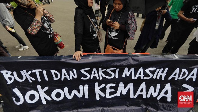 Jaksa Agung ST Burhanuddin dinilai sedang mempertahankan ego dengan mengajukan banding kasus Semanggi I dan II ke PTTUN.