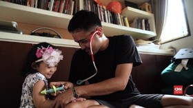 Konflik Batin Ayah Sang Penjaga Anak