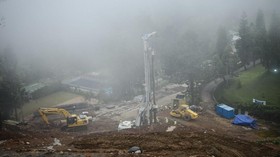 FOTO: Perbaikan Jalur Penahan Longsor di Kawasan Puncak