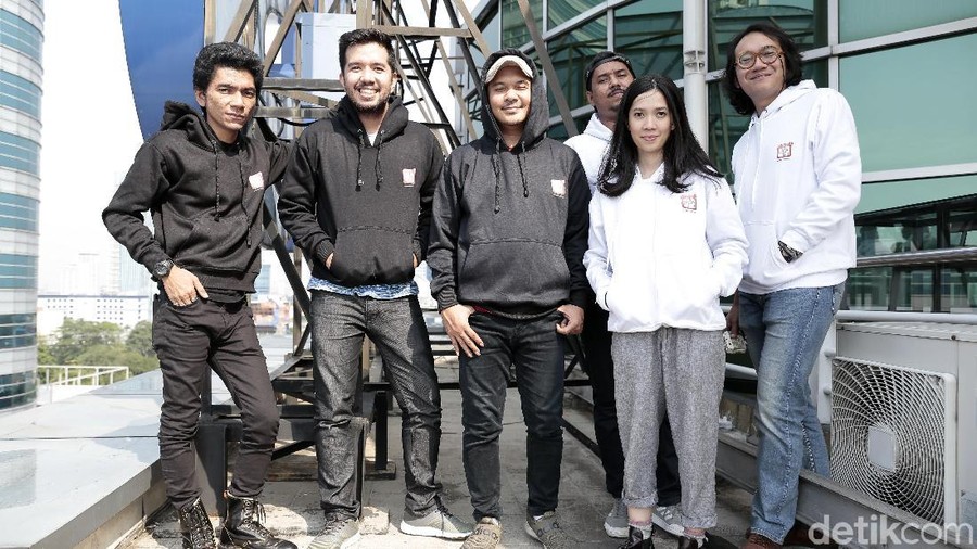 Payung Teduh Payung Teduh saat berkunjung ke kantor detikcom.