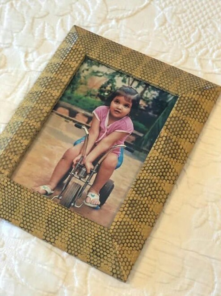 Throwback Foto Masa Kecil Deepika Padukone