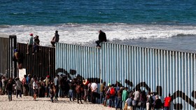Meksiko Deportasi Sebagian Imigran Honduras