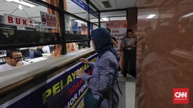 Samsat Bali Buka Sampai Malam, Bayar Pajak Kendaraan Usai Pulang Kerja