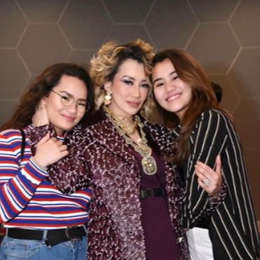 Ditanya Sifat Ibu yang Tidak Disenangi, Anak Reza Artamevia: Suka Gak...