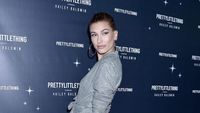 Hailey Bieber Idap Ectrodactyly Sampai Jarinya Bengkok, Kondisi Apa Itu?