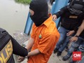 35 Reka Adegan Ungkap Kronologi Pembunuhan Keluarga di Bekasi