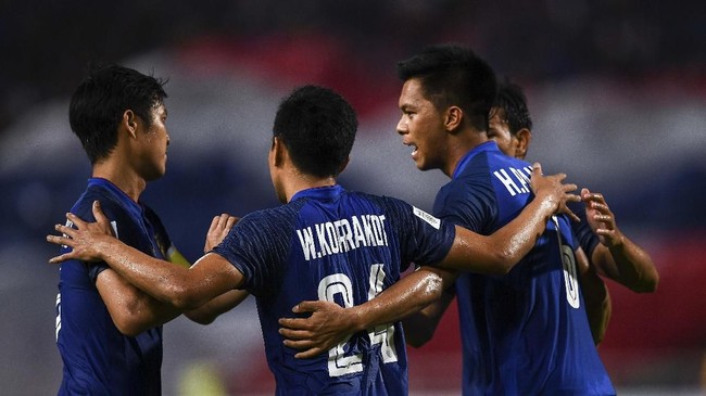 Pencetak gol pertama timnas Thailand ke gawang Timnas Indonesia, Korrakot Wiriyaudomsiri mengakui bahwa gol sepak pojok yang ia cetak berbau keberuntungan.