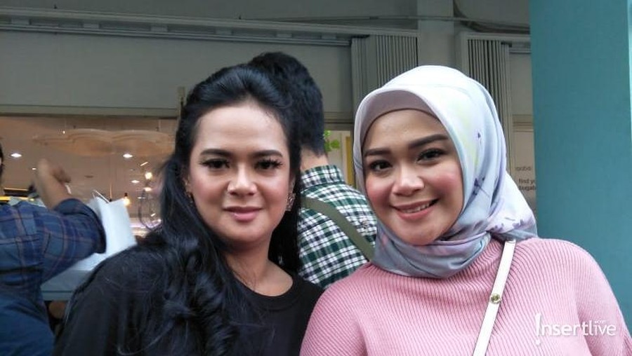 Menjelang momen persalinan, Sheza Idris terlihat jauh lebih tenang dan siap.