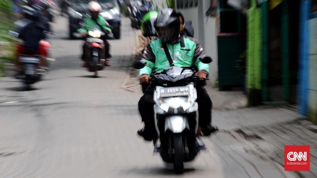 Gojek membagikan kisah sukses driver yang bisa mencicil rumah hingga naik haji.