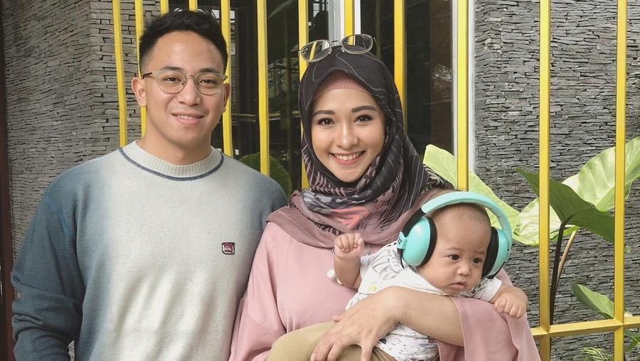 Ingin ASI Eksklusif, Poppy Bunga Rela Tinggalkan Syuting