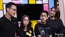 Foto Keluarga Gunawan, Pesinetron 90'an yang Jadi Hot Papa Saat ditemui di studio Trans TV, Jakarta (5/11), aktor tampan di masa 90'an, Gunawan, ternyata sudah menjadi ayah dari dua anak yang beranjak ABG.