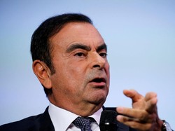 Kritik Menohok Carlos Ghosn soal Rumor Merger Nissan-Honda