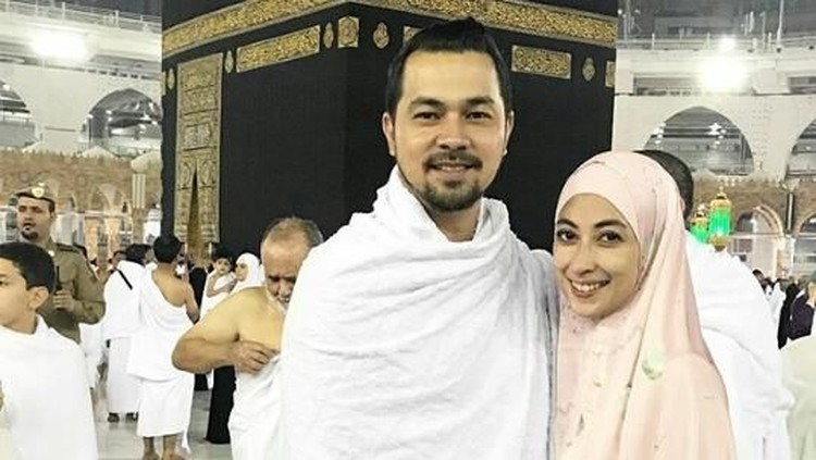 Sultan Djorghi dan Annisa Sultan Djorghi dan Annisa