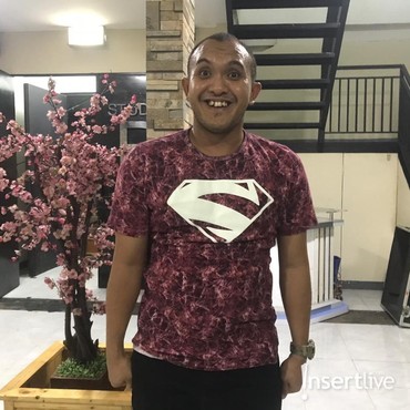 Caisar Diduga Nyabu saat Live TikTok VS Pro Kontra Payudara Aming