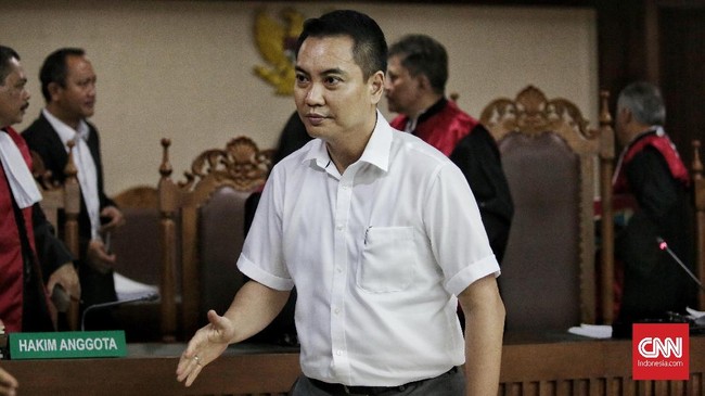 Managing Director PT Rohde and Schawrz, Erwin Sya'af divonis dua tahun penjara karena terbukti menyuap anggota Komisi I DPR Fraksi Golkar, Fayakhun Andriadi.