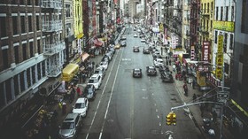 Pasar Mobil di China Kembali Anjlok Imbas Perang Impor
