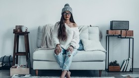 Pakaian yang Nyaman Selama Karantina di Rumah Sesuai Zodiak