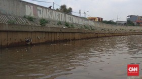 Pegiat Tata Kota dan LBH Sebut Normalisasi Gagal Cegah Banjir