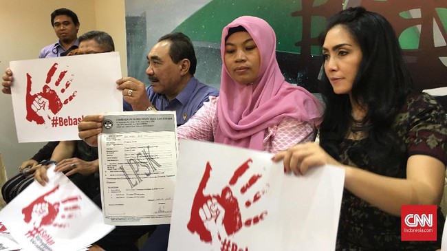 Dengan melihat kasus Baiq Nuril secara utuh, Jokowi dinilai Fahri Hamzah bisa menentukan langkah terhadap kasus tersebut.