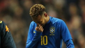 Neymar Bermain Delapan Menit, Brasil Menang 1-0 atas Kamerun