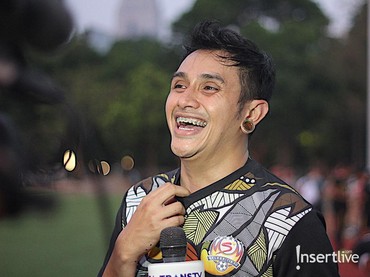 Gagal Lepas Status Duda Tahun Ini, Vicky Nitinegoro Buat Ibu Kecewa