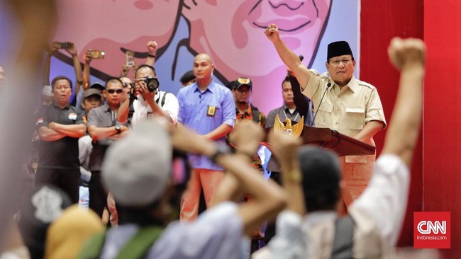 Prabowo berharap 2019 menjadi tahun kebaikan bagi seluruh bangsa Indonesia sekaligus jadi penentuan kebangkitan kembali.