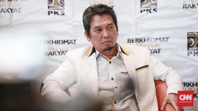Anggota komisi III DPR Almuzammil meyakini penerapan wajib membaca Alquran bagi narapidana bebas bersyarat di Lapas Polewali Mandar tidak memicu keonaran.