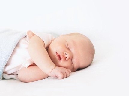 20 Nama Bayi Laki-Laki dengan Arti Pandai