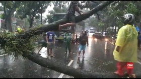 Puting Beliung Terjang Kota Bogor, Sejumlah Bangunan Rusak