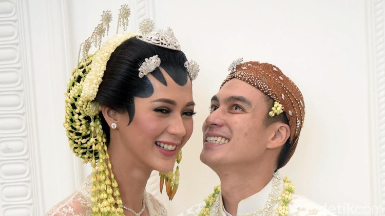 Baru saja menikah, ternyata Baim Wong sudah nggak sabar nih untuk punya lima anak.