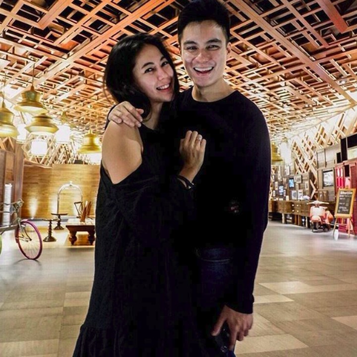 <p>Akhirnya sejak itu, mereka saling dekat dan sering bertemu, eh ternyata jodoh deh hingga sekarang. He-he. (Foto: Instagram/paula_verhoeven)</p>