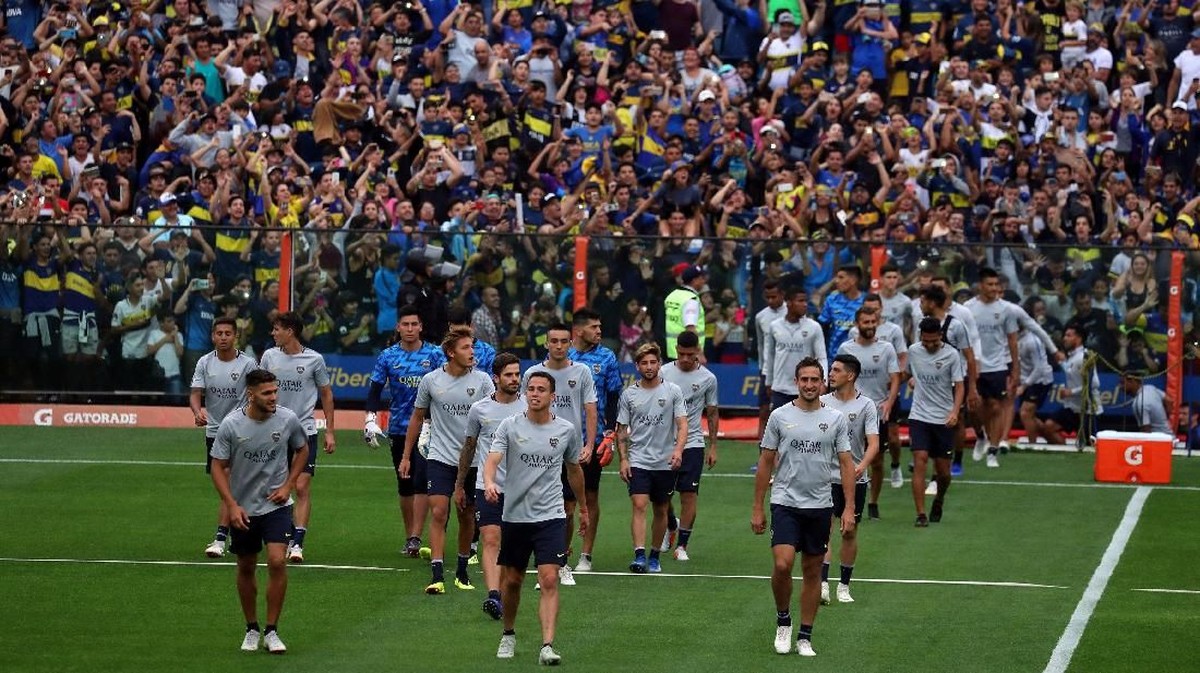 FOTO: Kegilaan Derby Argentina di Final Copa Libertadores