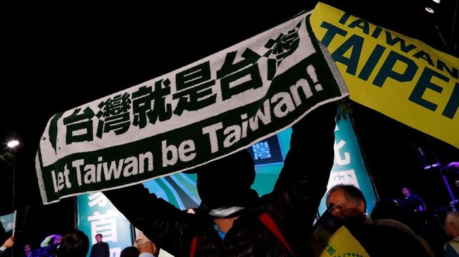 Wali Kota Kaohsiung Selatan, Han Kuo-yu, berasal dari Partai Kuomintang yang ingin Taiwan bersatu dengan China.