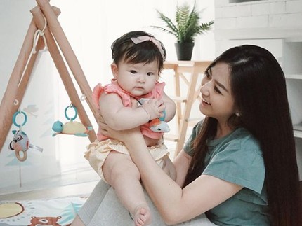 Reaksi Franda Saat Melihat Nama Bayi Mirip dengan Anaknya