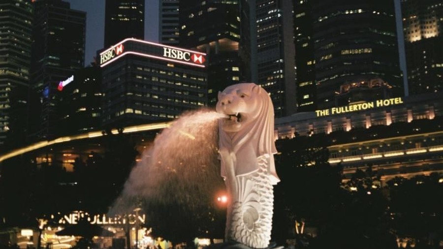 Patung merlion singapura