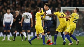 FOTO: Tottenham Hotspur Beri Kekalahan Pertama untuk Chelsea