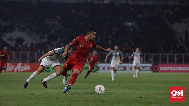 Penyerang Timnas Indonesia, Beto Goncalves, membayar rasa bersalah jauh dari anak selama persiapan Piala AFF 2018 dengan membelikan mainan untuk sang buah hati.