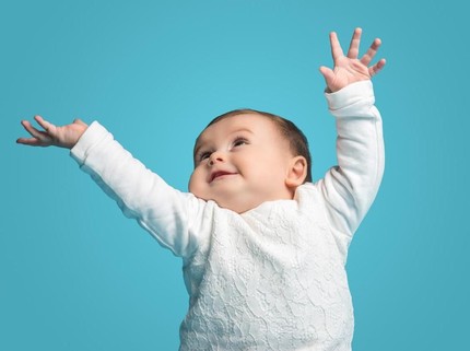 30 Nama Bayi Bermakna Cahaya