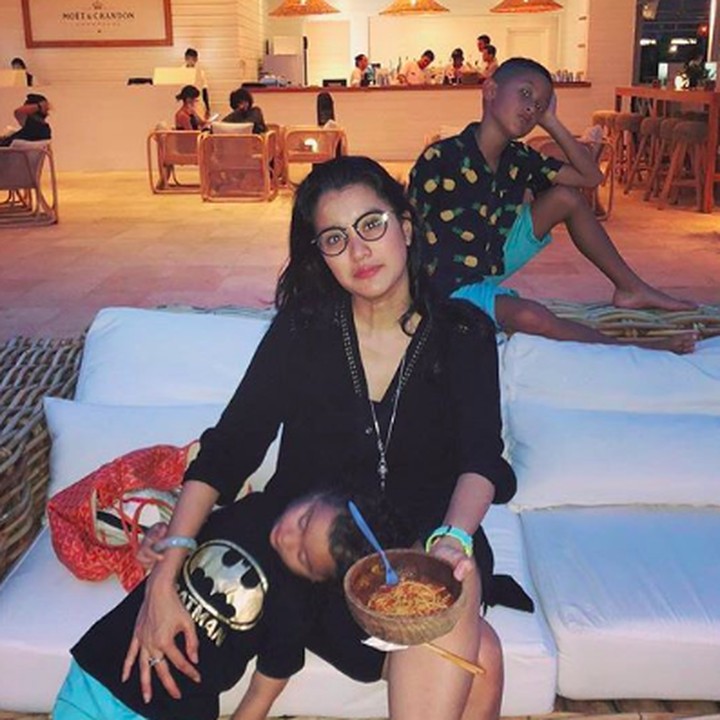 <p>Waduh, Magali kenapa ya itu? (Foto: Instagram/ @marcella.zalianty)</p>